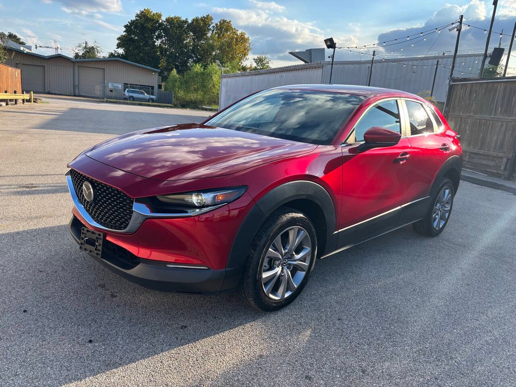 Mazda CX-30 Vehicle Full-screen Gallery Image 04