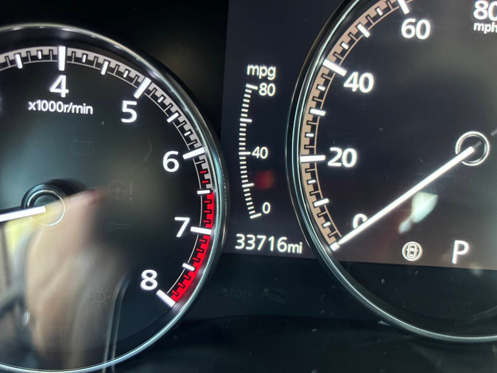 Mazda CX-30 Vehicle Full-screen Gallery Image 27