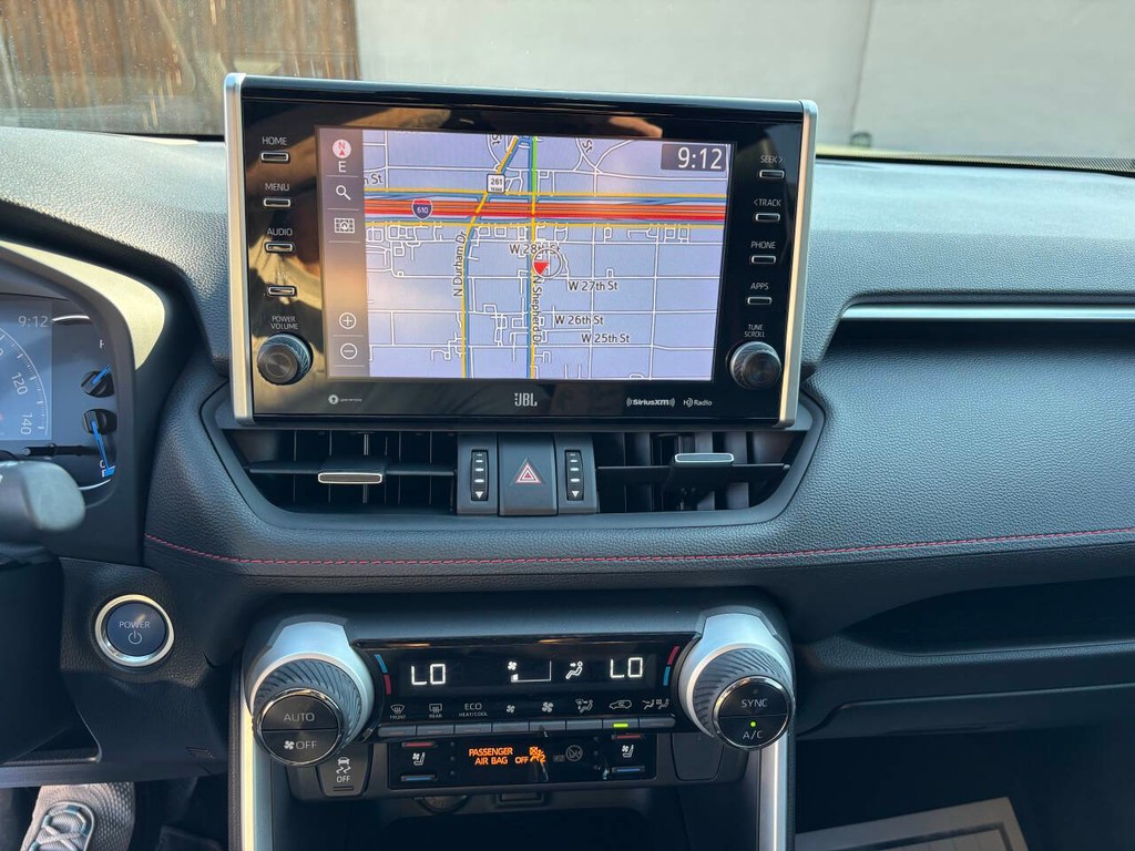 Toyota RAV4 Prime Vehicle Full-screen Gallery Image 21