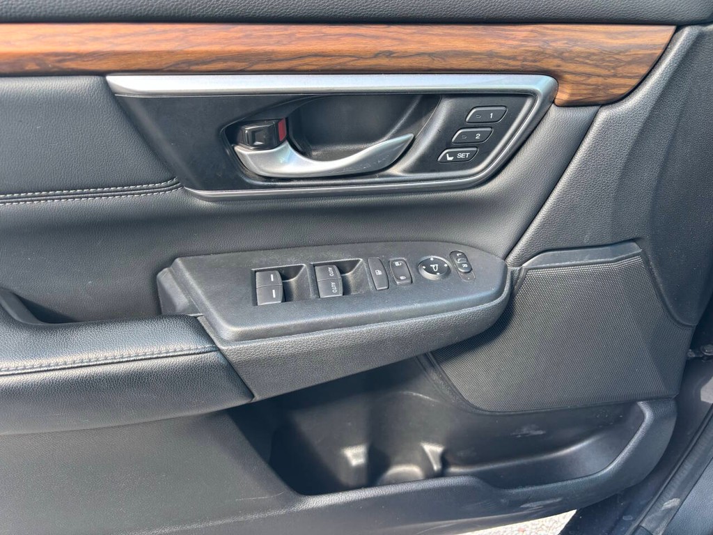 Honda CR-V Vehicle Full-screen Gallery Image 27