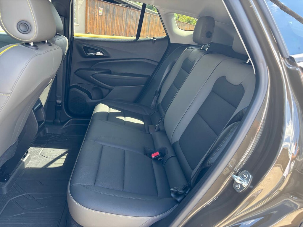 Chevrolet Trax Vehicle Full-screen Gallery Image 14