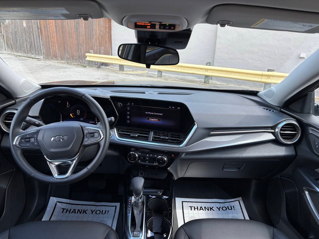 Chevrolet Trax Vehicle Full-screen Gallery Image 19