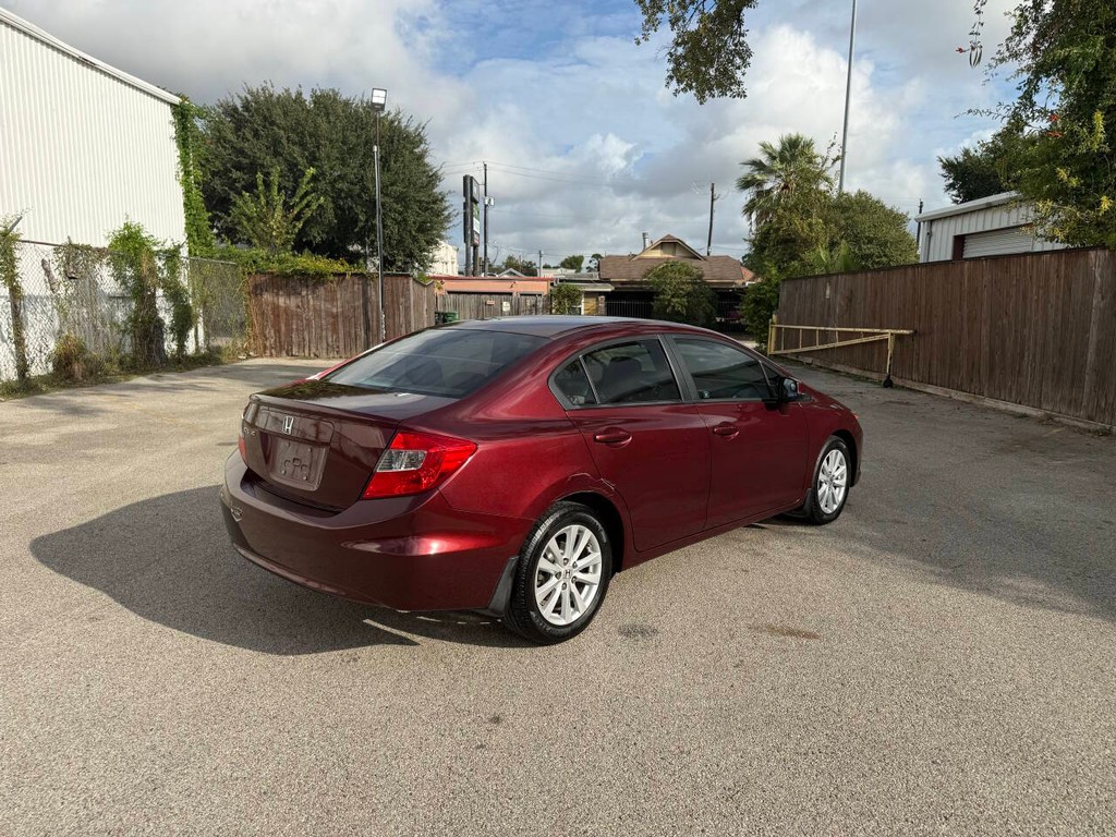 Honda Civic Vehicle Full-screen Gallery Image 07
