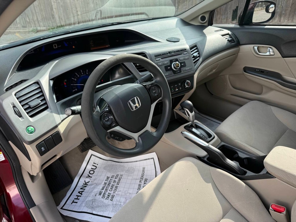 Honda Civic Vehicle Full-screen Gallery Image 08