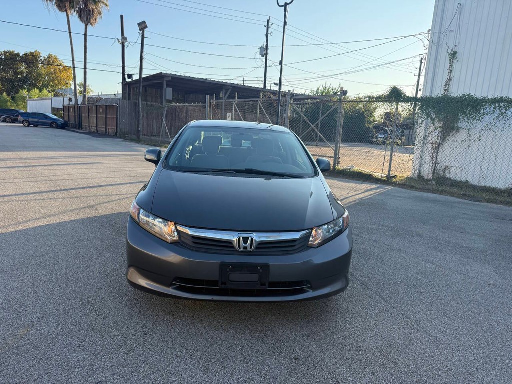 Honda Civic Sedan Vehicle Full-screen Gallery Image 02