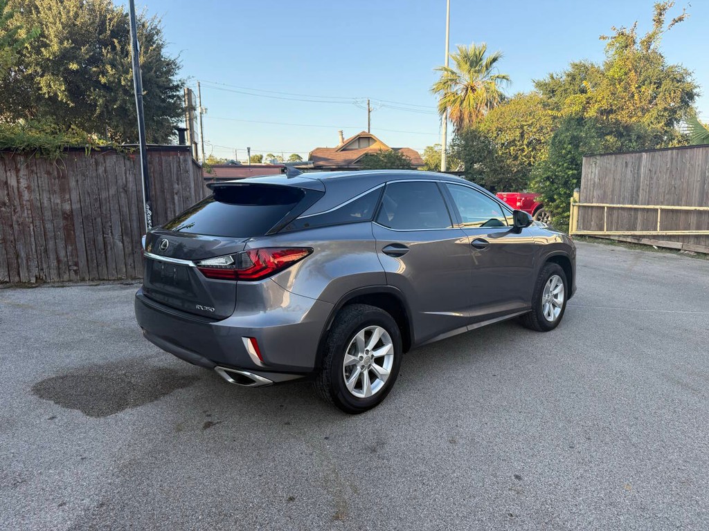 Lexus RX 350 Vehicle Full-screen Gallery Image 07
