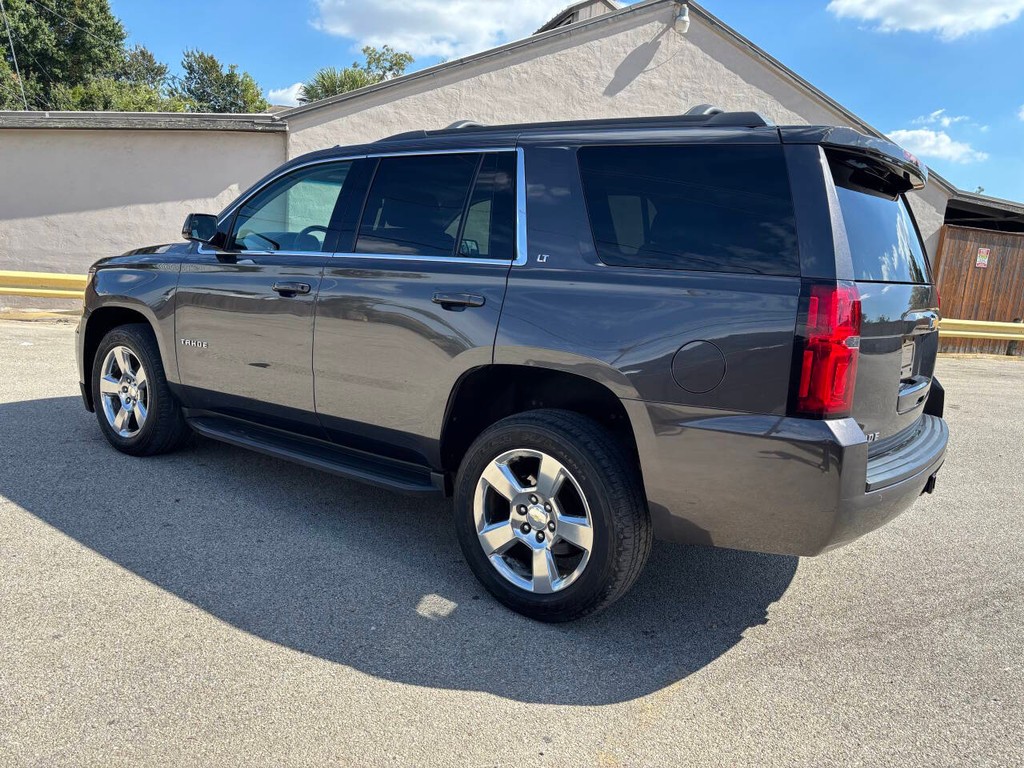 Chevrolet Tahoe Vehicle Full-screen Gallery Image 05