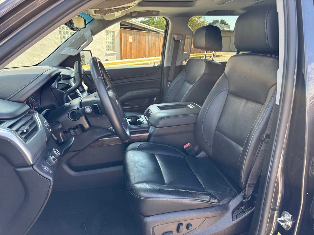 Chevrolet Tahoe Vehicle Full-screen Gallery Image 09