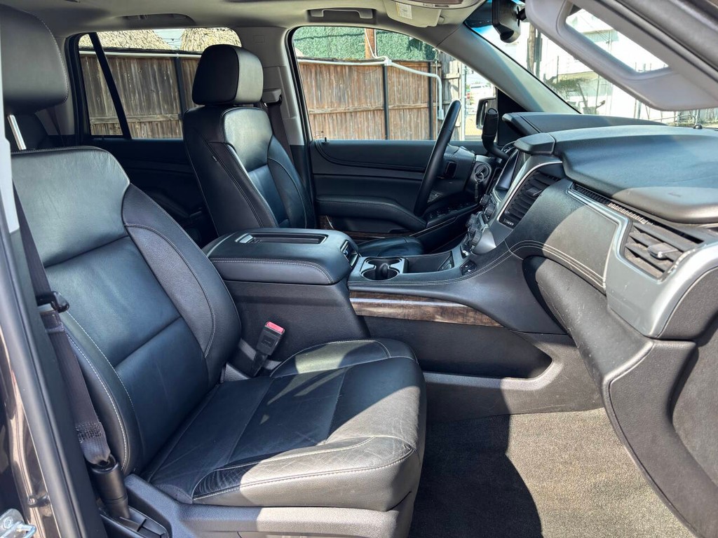 Chevrolet Tahoe Vehicle Full-screen Gallery Image 12