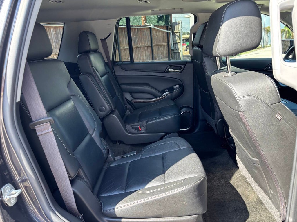 Chevrolet Tahoe Vehicle Full-screen Gallery Image 16