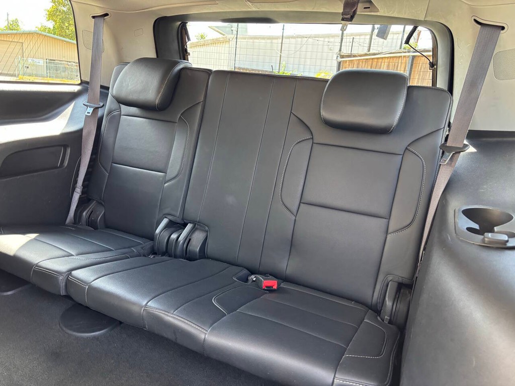 Chevrolet Tahoe Vehicle Full-screen Gallery Image 18