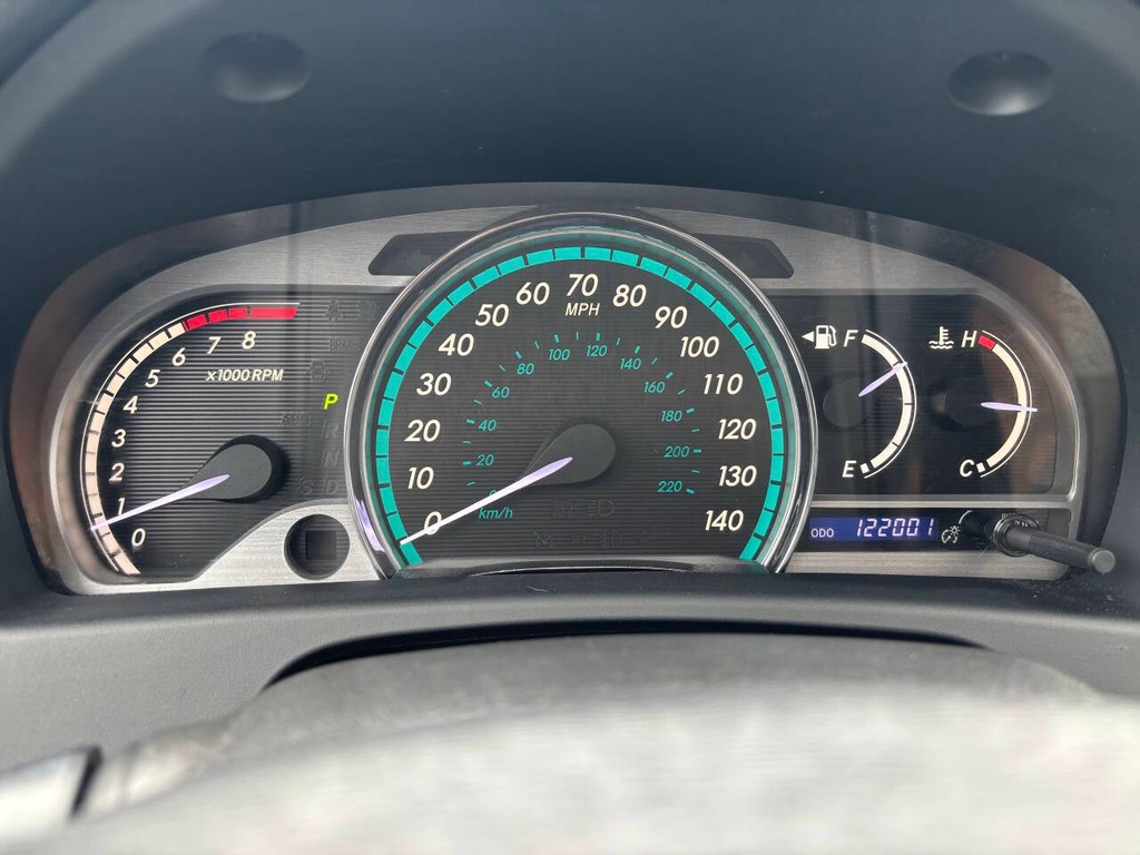Toyota Venza Vehicle Full-screen Gallery Image 27