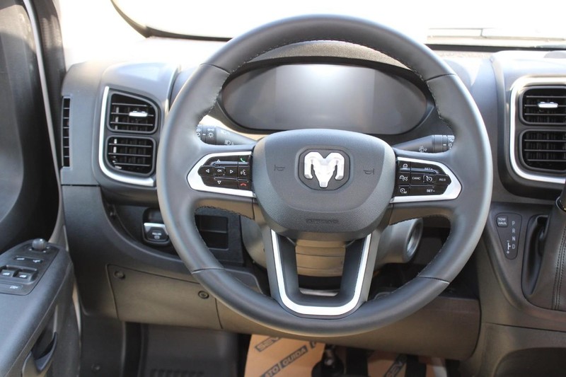 Ram ProMaster Cargo Van Vehicle Full-screen Gallery Image 14