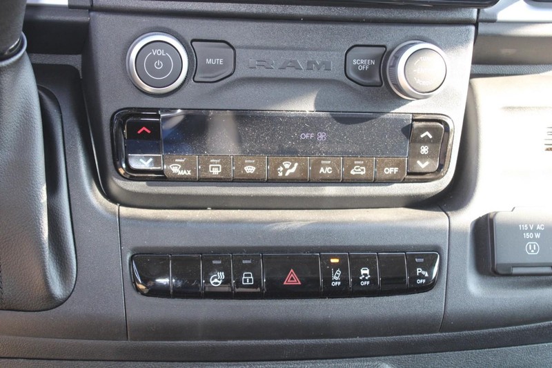 Ram ProMaster Cargo Van Vehicle Full-screen Gallery Image 25