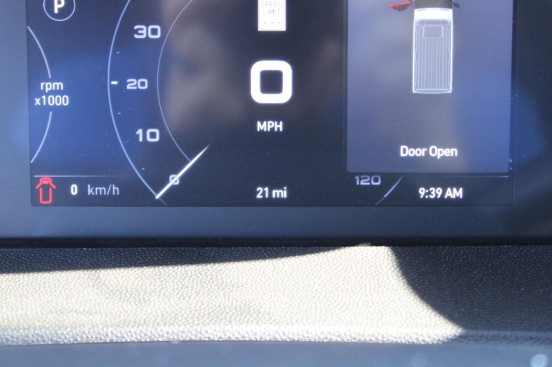 Ram ProMaster Cargo Van Vehicle Full-screen Gallery Image 29