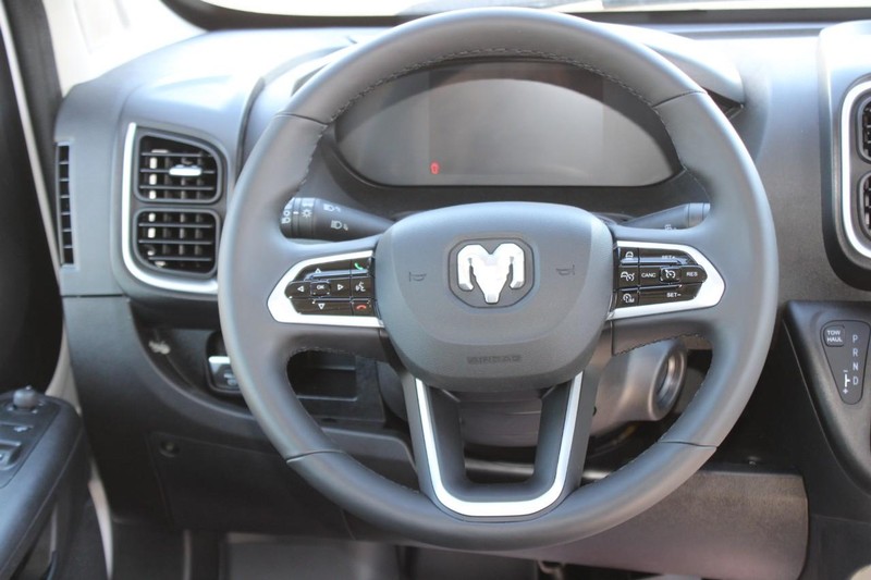 Ram ProMaster Cargo Van Vehicle Full-screen Gallery Image 14