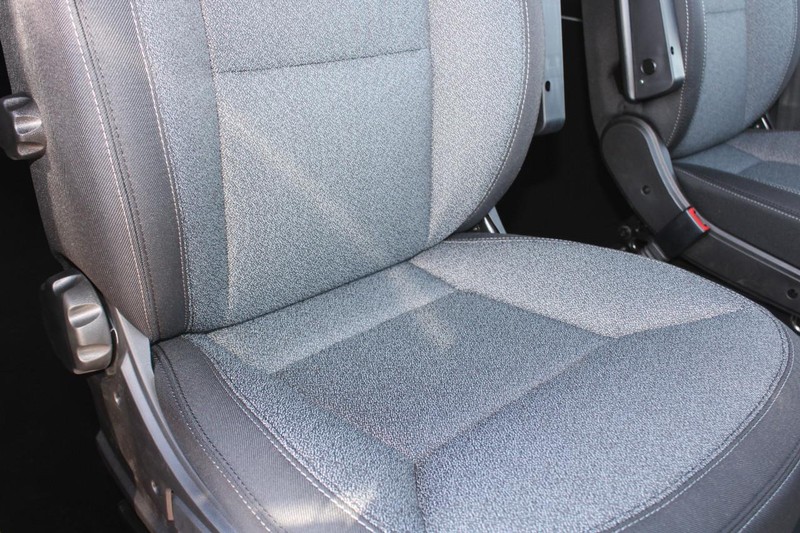 Ram ProMaster Cargo Van Vehicle Full-screen Gallery Image 17
