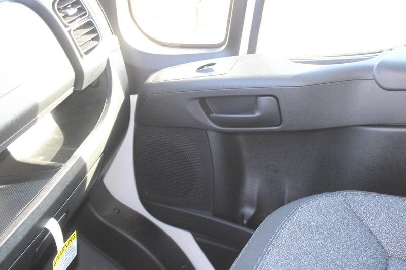 Ram ProMaster Cargo Van Vehicle Full-screen Gallery Image 28
