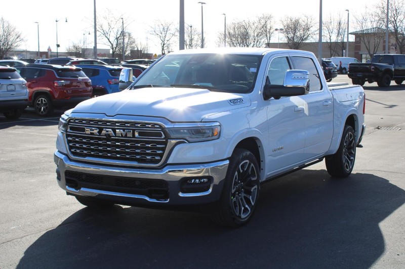 Ram 1500 Vehicle Full-screen Gallery Image 9