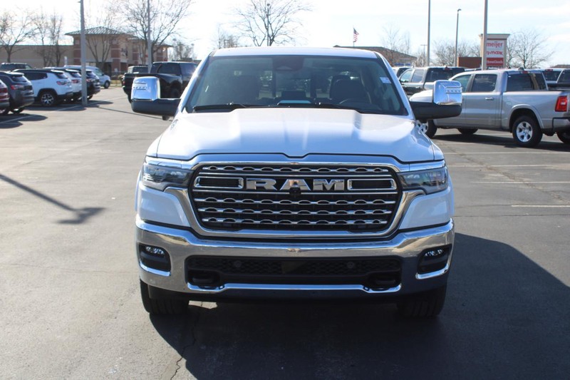 Ram 1500 Vehicle Full-screen Gallery Image 10