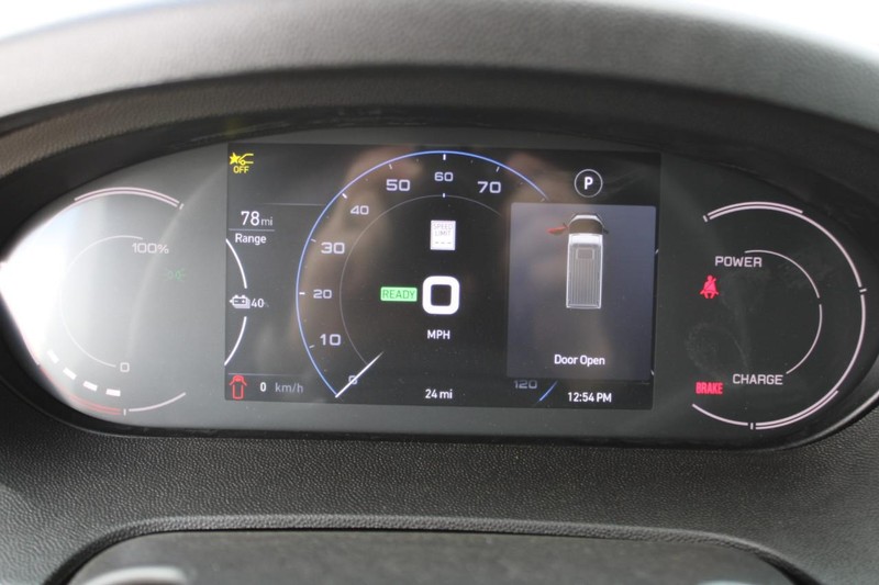 Ram ProMaster Cargo Van EV Vehicle Full-screen Gallery Image 24