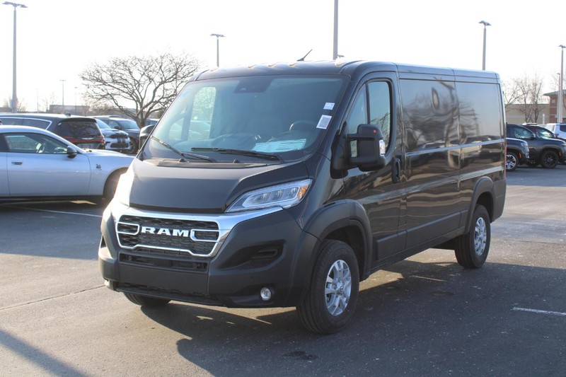 Ram ProMaster Cargo Van Vehicle Full-screen Gallery Image 7