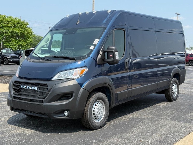 Ram ProMaster Cargo Van Vehicle Full-screen Gallery Image 9