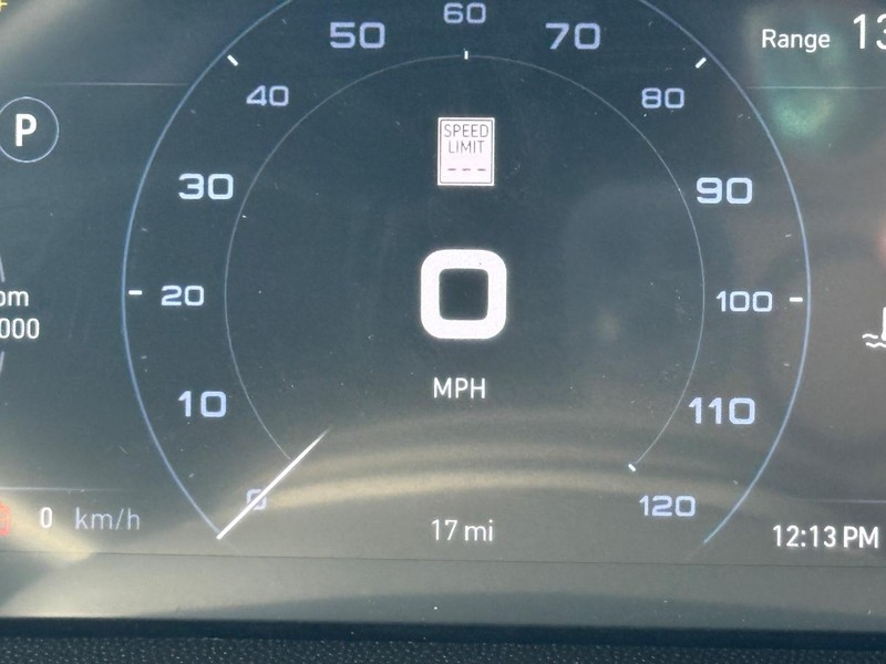 Ram ProMaster Cargo Van Vehicle Full-screen Gallery Image 28