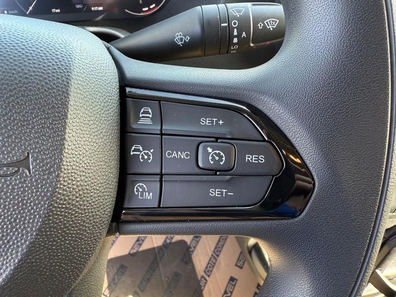 Ram ProMaster Cargo Van Vehicle Full-screen Gallery Image 21