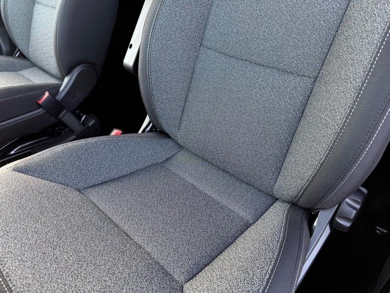 Ram ProMaster Cargo Van Vehicle Full-screen Gallery Image 30