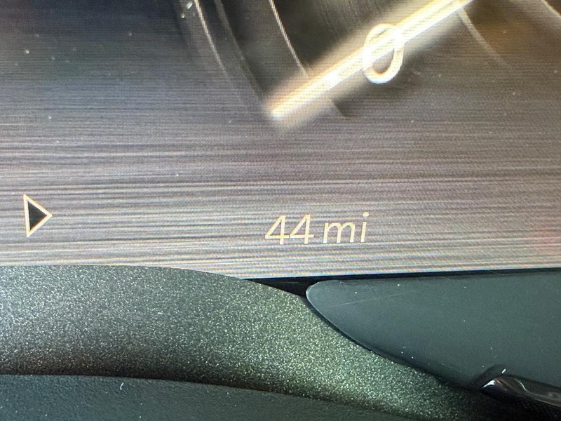 Ram 3500 Vehicle Full-screen Gallery Image 30