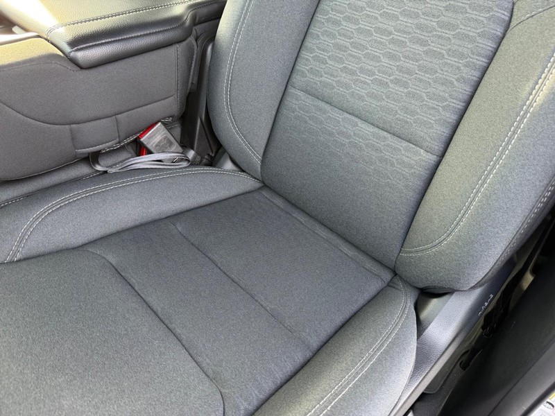 Ram 1500 Vehicle Full-screen Gallery Image 29