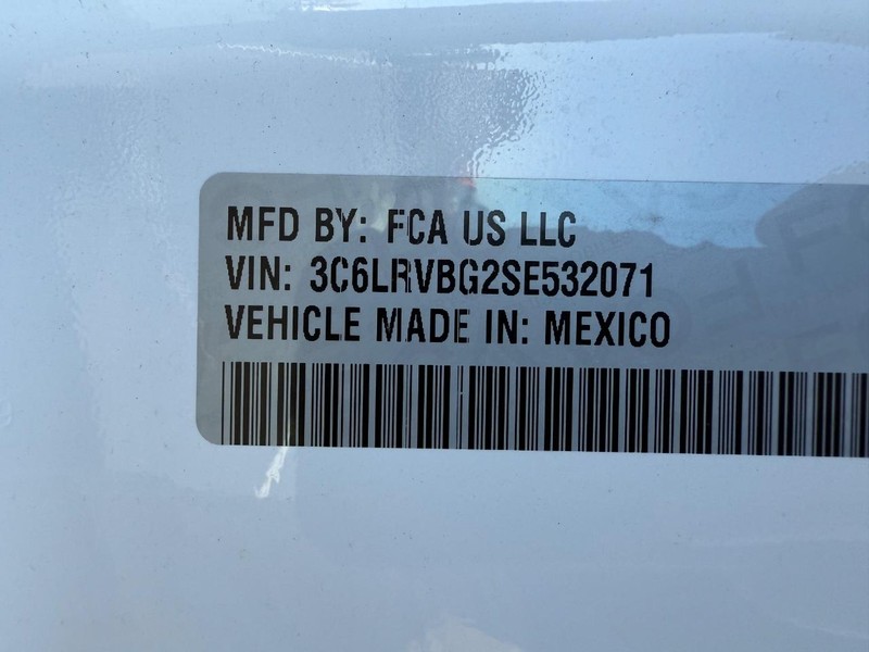 Ram ProMaster Cargo Van Vehicle Full-screen Gallery Image 31