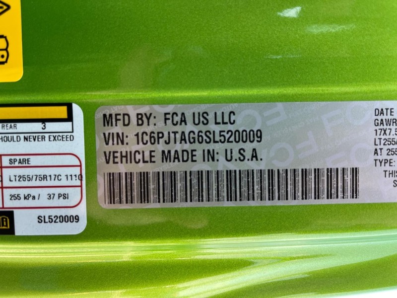 Jeep Gladiator Vehicle Full-screen Gallery Image 32