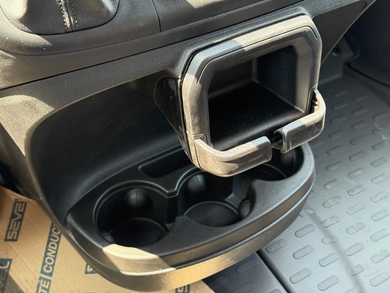 Ram ProMaster Cargo Van Vehicle Full-screen Gallery Image 26