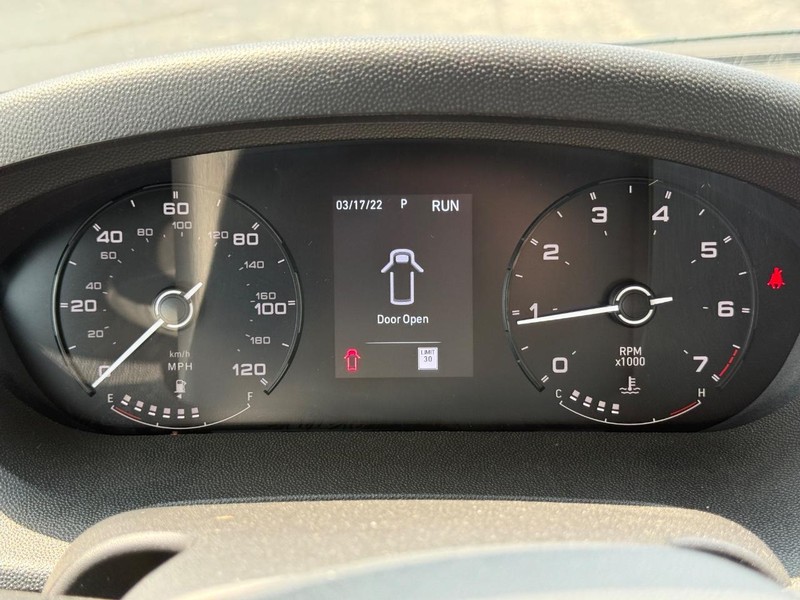 Ram ProMaster Cargo Van Vehicle Full-screen Gallery Image 28