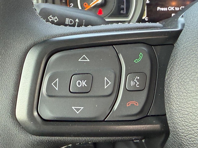 Jeep Gladiator Vehicle Full-screen Gallery Image 19