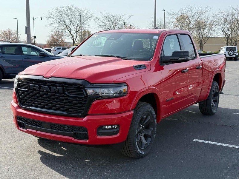 Ram 1500 Vehicle Full-screen Gallery Image 8