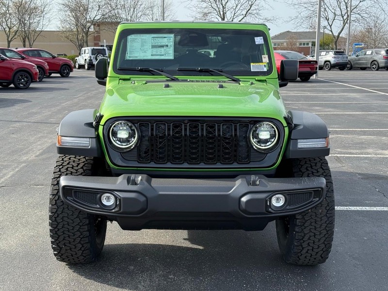 Jeep Wrangler Vehicle Full-screen Gallery Image 9