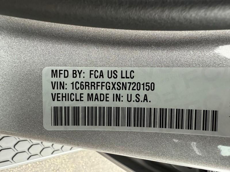 Ram 1500 Vehicle Full-screen Gallery Image 33