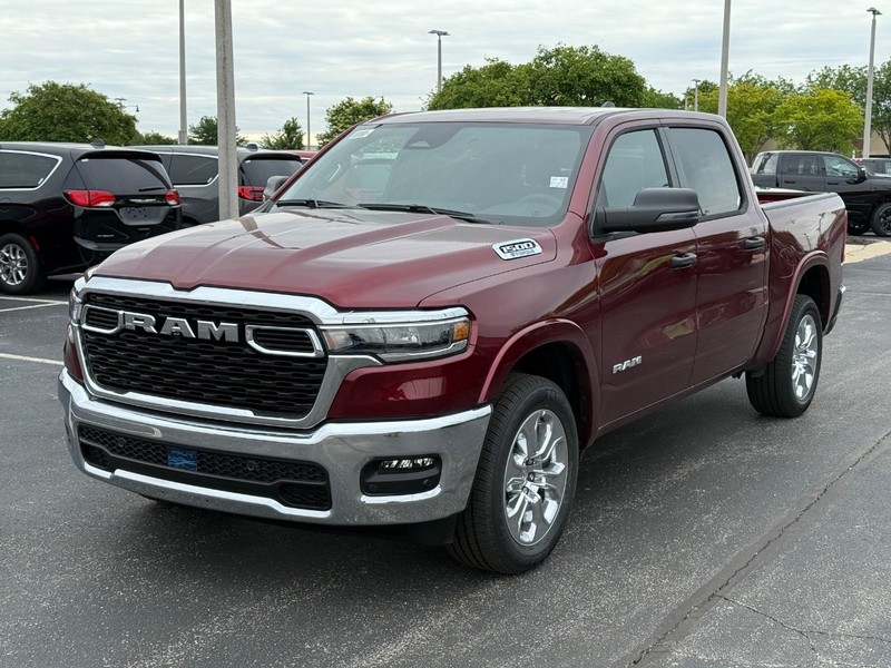 Ram 1500 Vehicle Full-screen Gallery Image 9