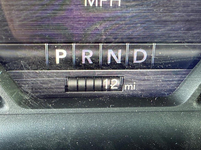 Ram 2500 Vehicle Full-screen Gallery Image 30