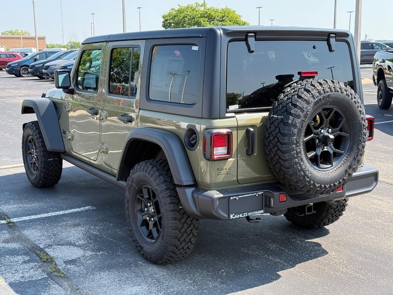 Jeep Wrangler Vehicle Full-screen Gallery Image 5