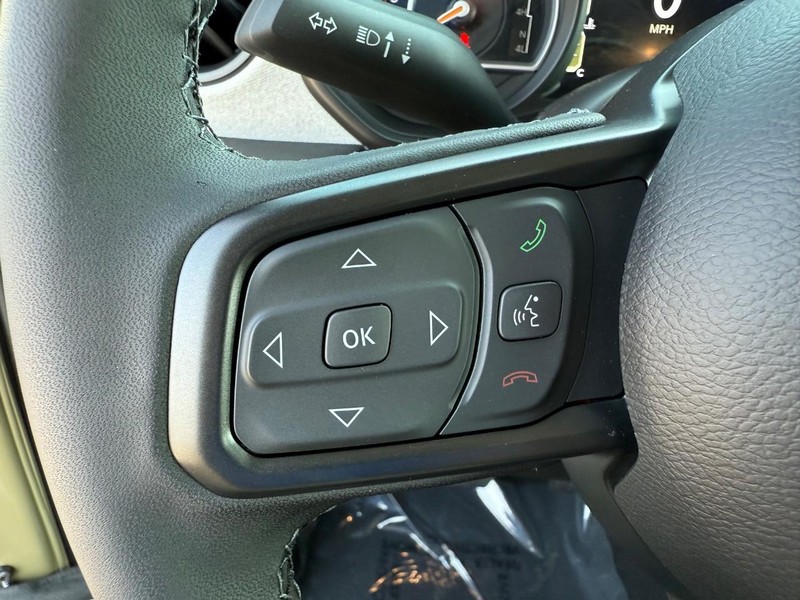 Jeep Wrangler Vehicle Full-screen Gallery Image 20