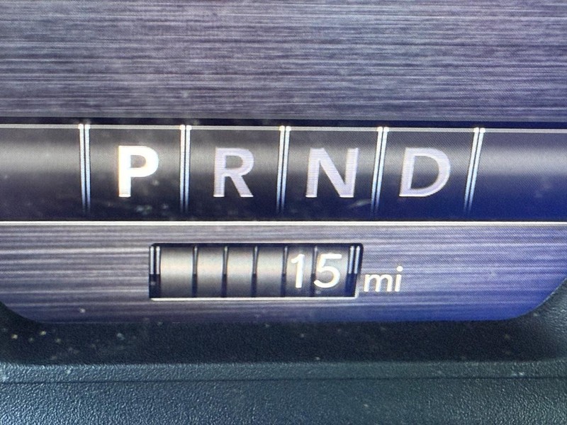 Ram 2500 Vehicle Full-screen Gallery Image 28