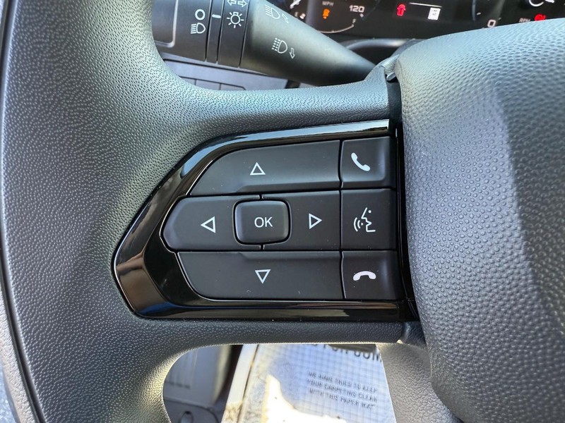 Ram ProMaster Cargo Van Vehicle Full-screen Gallery Image 20