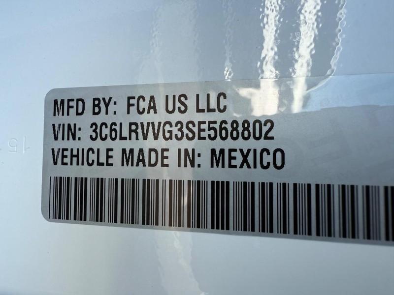 Ram ProMaster Cargo Van Vehicle Full-screen Gallery Image 30