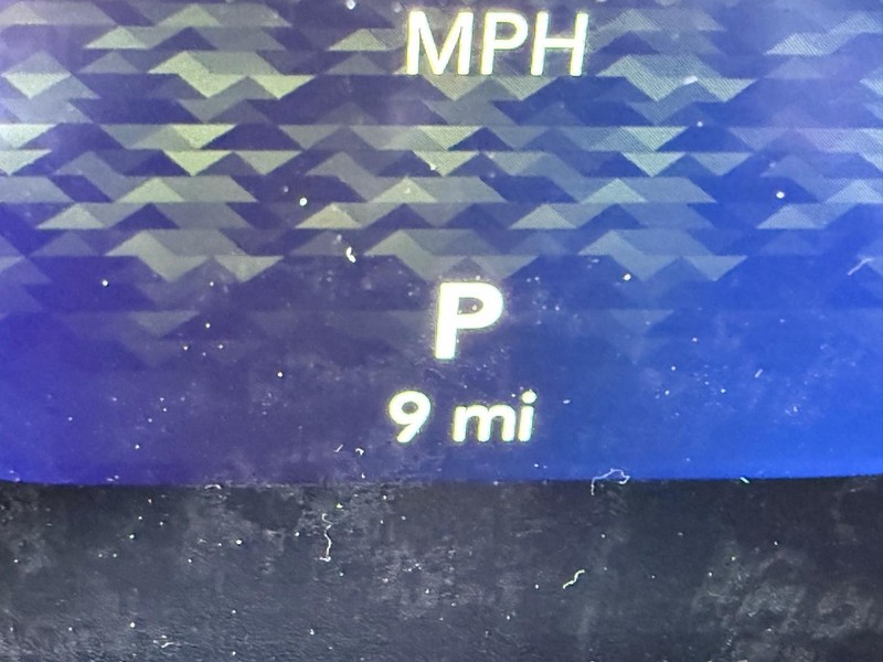 Jeep Wrangler Vehicle Full-screen Gallery Image 32