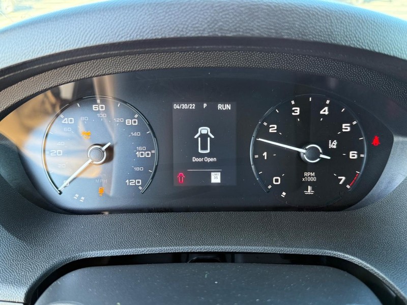 Ram ProMaster Cargo Van Vehicle Full-screen Gallery Image 28