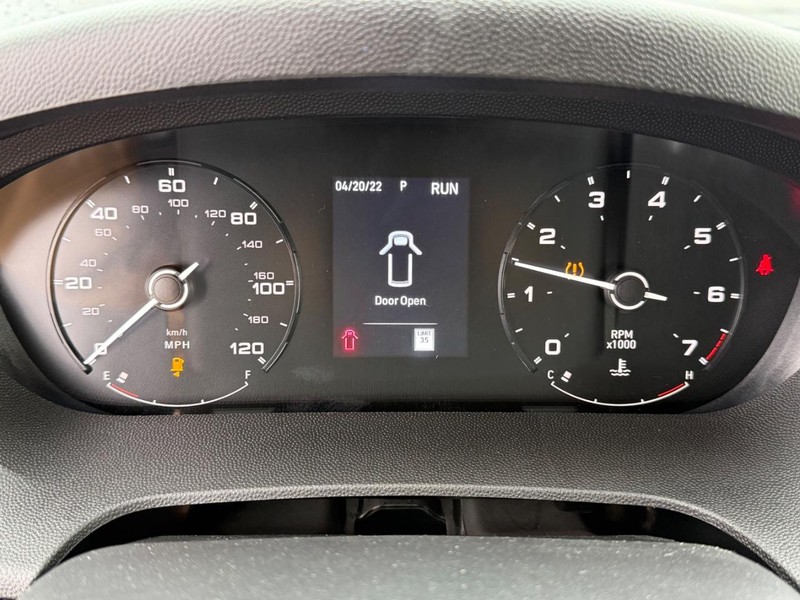 Ram ProMaster Cargo Van Vehicle Full-screen Gallery Image 29